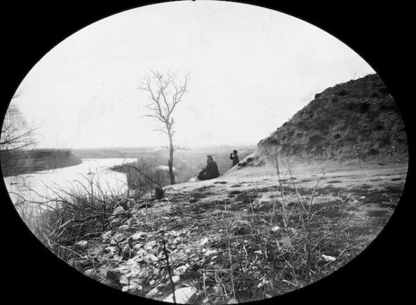 Image ID: AAMK - Image 2