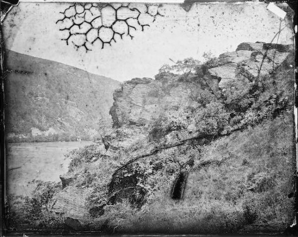 Image ID: AGJE
