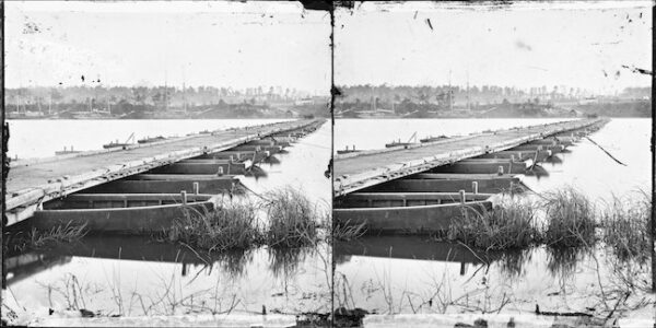 Image ID: AKUQ